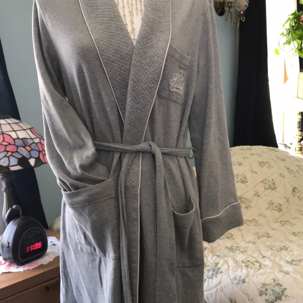 Ralph Lauren ladies robe. 100% cotton. New without tags.